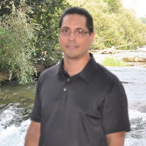 Meet your Posher, Luis